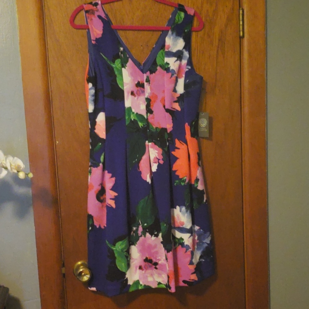 Vince Camuto Dress